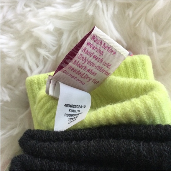 SO Woman’s Juniors Space dye glove set multi color Touch screen - Picture 9 of 12